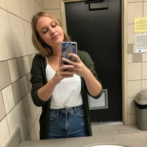 Meet your Posher, Marissa